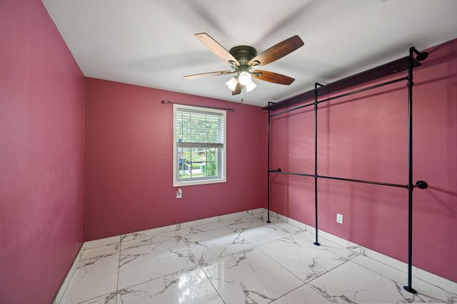5718 Greencraig Drive, Houston, TX 77035