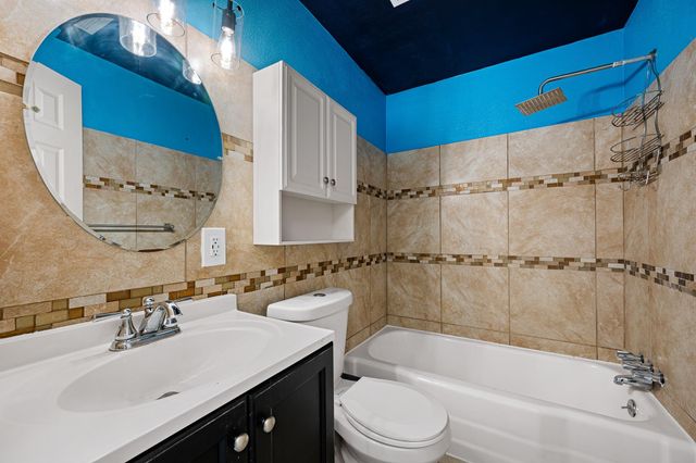 5718 Greencraig Drive, Houston, TX 77035