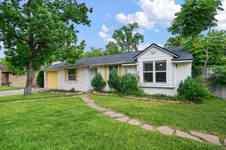 5718 Greencraig Drive, Houston, TX 77035