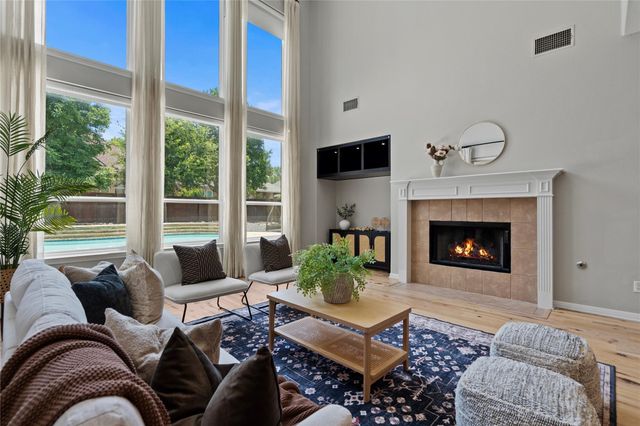 1604 Tahoka Daisy DR, Cedar Park, TX 78613