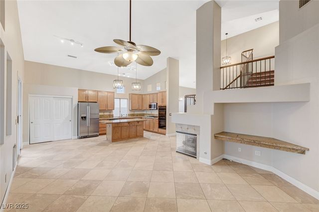 2011 Summerside Court, Henderson, NV 89012