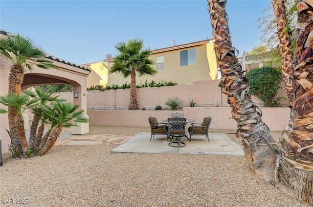 2011 Summerside Court, Henderson, NV 89012