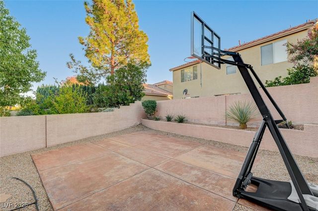 2011 Summerside Court, Henderson, NV 89012