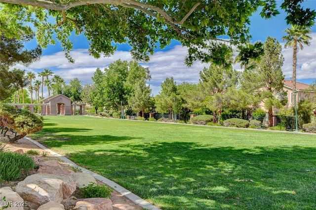 2011 Summerside Court, Henderson, NV 89012