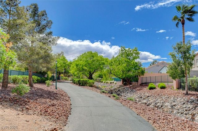 2011 Summerside Court, Henderson, NV 89012