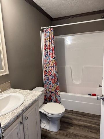 407 E Fayette Avenue, Patoka, IL 62875