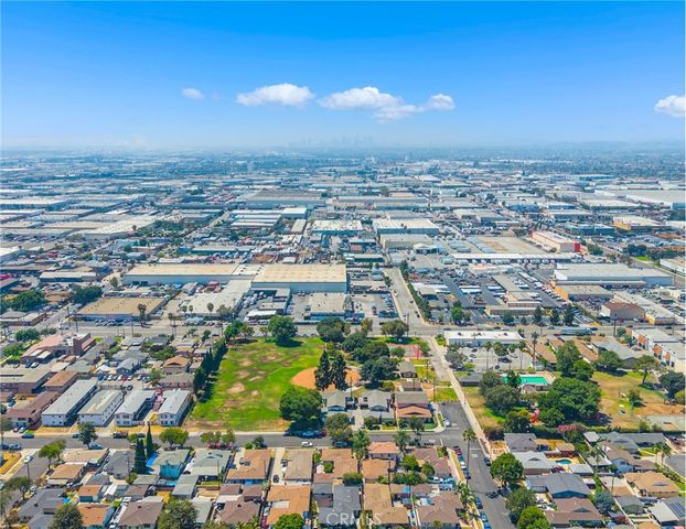 1109 S Spruce Street, Montebello, CA 90640