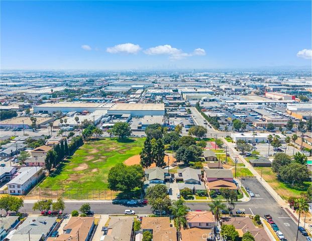 1109 S Spruce Street, Montebello, CA 90640