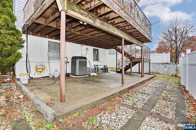 140 Prospect Street, Hasbrouck Heights, NJ 07604