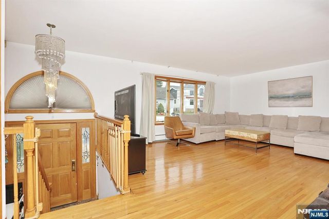 140 Prospect Street, Hasbrouck Heights, NJ 07604