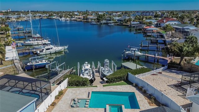 6404 LAKE SUNRISE DRIVE, Apollo Beach, FL 33572