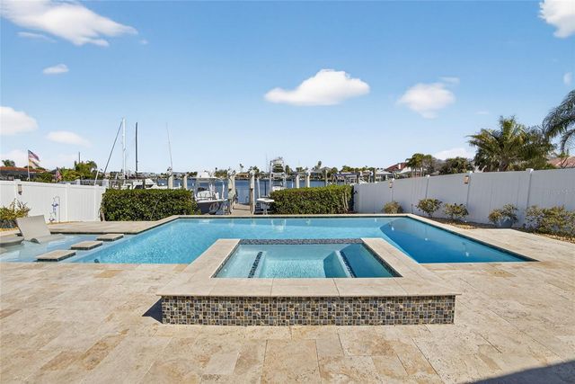 6404 LAKE SUNRISE DRIVE, Apollo Beach, FL 33572