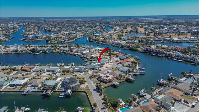 6404 LAKE SUNRISE DRIVE, Apollo Beach, FL 33572