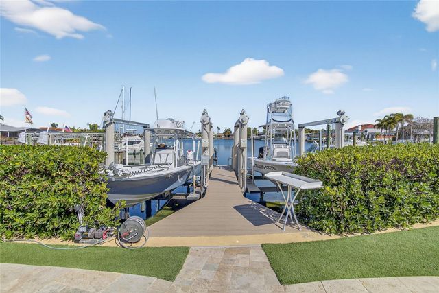 6404 LAKE SUNRISE DRIVE, Apollo Beach, FL 33572