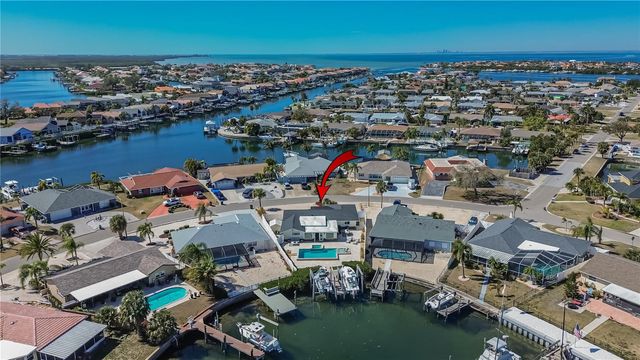 6404 LAKE SUNRISE DRIVE, Apollo Beach, FL 33572