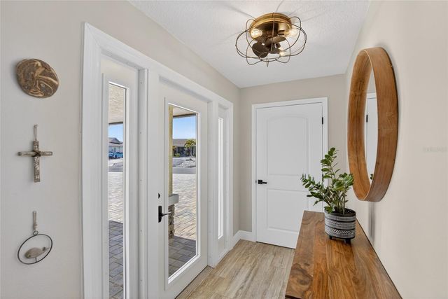 6404 LAKE SUNRISE DRIVE, Apollo Beach, FL 33572