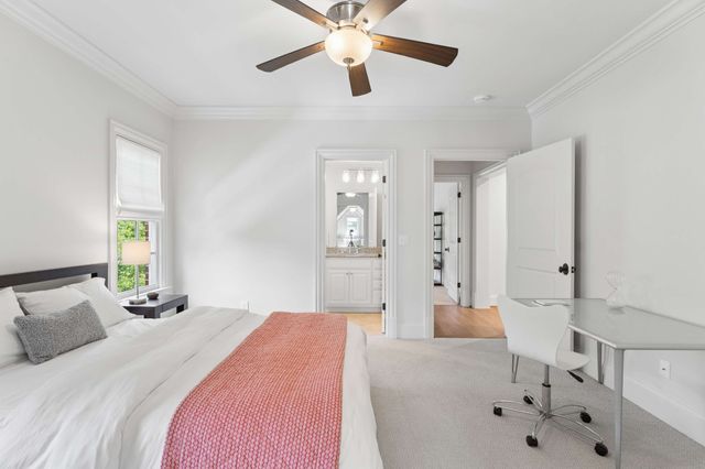 755 Bresslyn Rd, Nashville, TN 37205