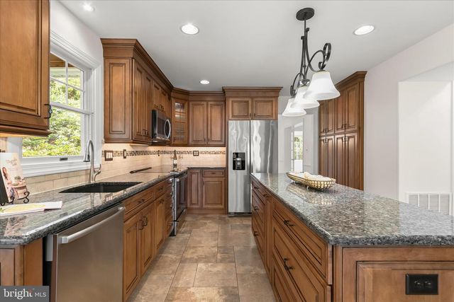 10330 BASSETT HALL CT, Ellicott City, MD 21042