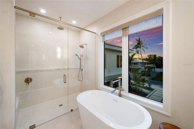 242 LAKEVIEW DRIVE, Anna Maria, FL 34216