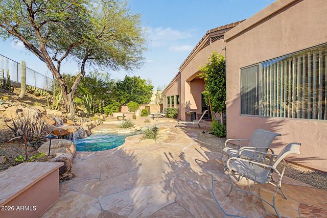 6314 W HILL Lane, Glendale, AZ 85310