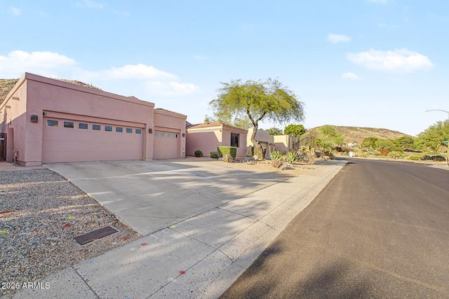 6314 W HILL Lane, Glendale, AZ 85310