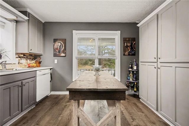 1932 River Bend SW Road, Plainville, GA 30733