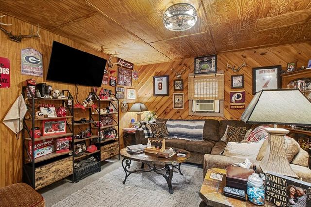 1932 River Bend SW Road, Plainville, GA 30733