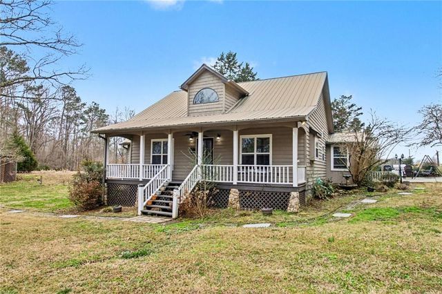 1932 River Bend SW Road, Plainville, GA 30733