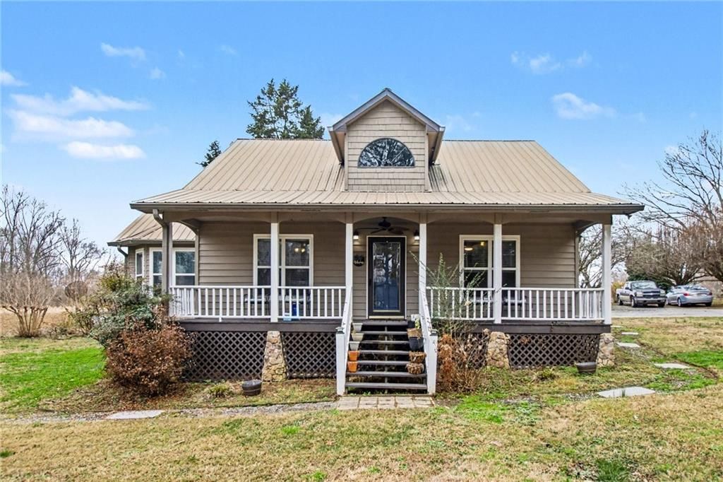 1932 River Bend SW Road, Plainville, GA 30733