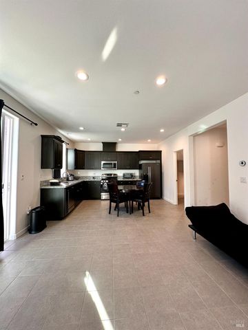 1401 Jamboree Dr, Fairfield, CA 94533