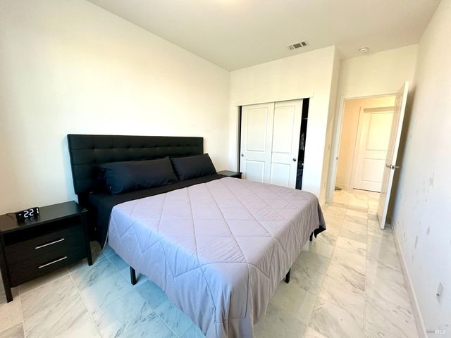 1401 Jamboree Dr, Fairfield, CA 94533