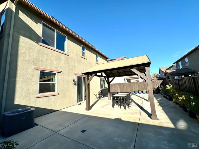 1401 Jamboree Dr, Fairfield, CA 94533