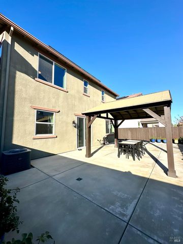 1401 Jamboree Dr, Fairfield, CA 94533