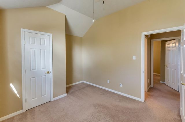 18 Orchard Dale Circle, The Woodlands, TX 77382
