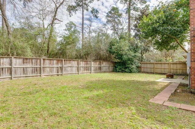 18 Orchard Dale Circle, The Woodlands, TX 77382