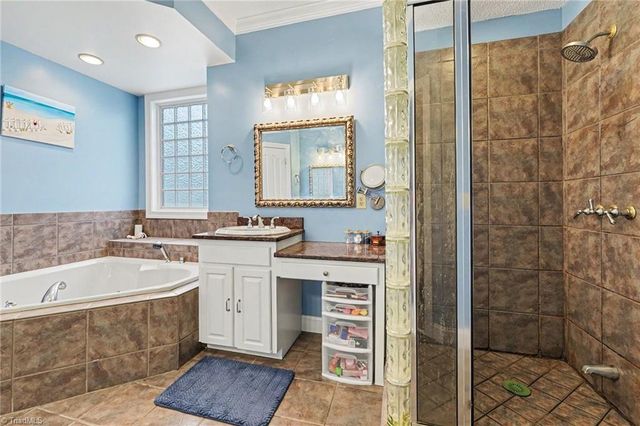 390 Beech Ridge Road, Thomasville, NC 27360