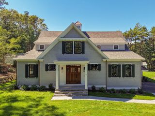 6 Village Dr, Sandwich, MA 02537