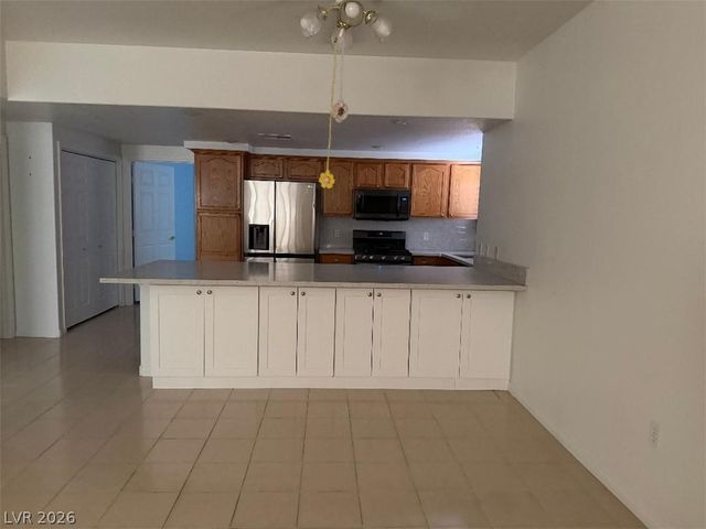 3327 Erva Street 123, Las Vegas, NV 89117