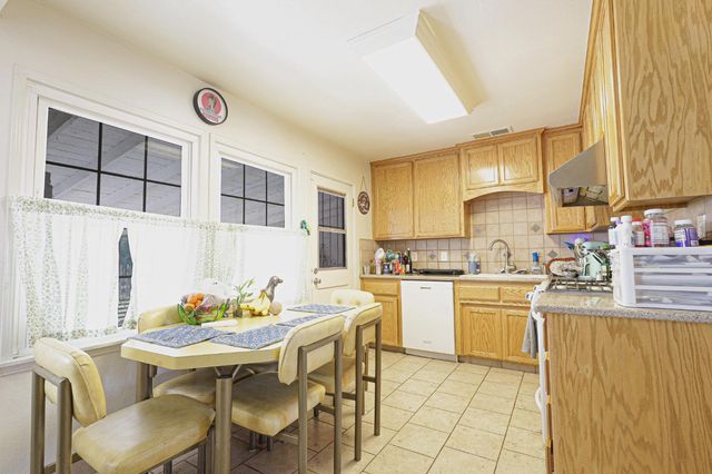 817 Sonoma Avenue, Chowchilla, CA 93610