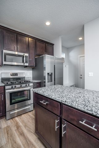 1120 Eagles Crest Drive, Davenport, IA 52804