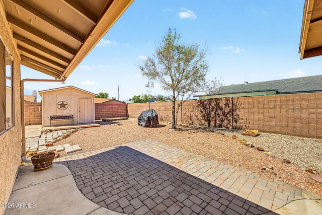 5832 W CAMPO BELLO Drive, Glendale, AZ 85308