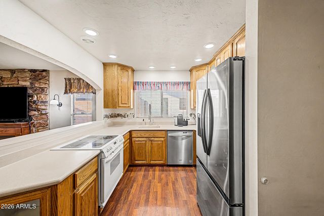 5832 W CAMPO BELLO Drive, Glendale, AZ 85308
