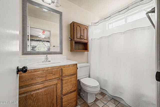 5832 W CAMPO BELLO Drive, Glendale, AZ 85308