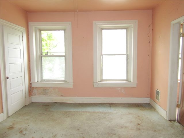 1058 Blackadore St, Homewood Brushton, PA 15221