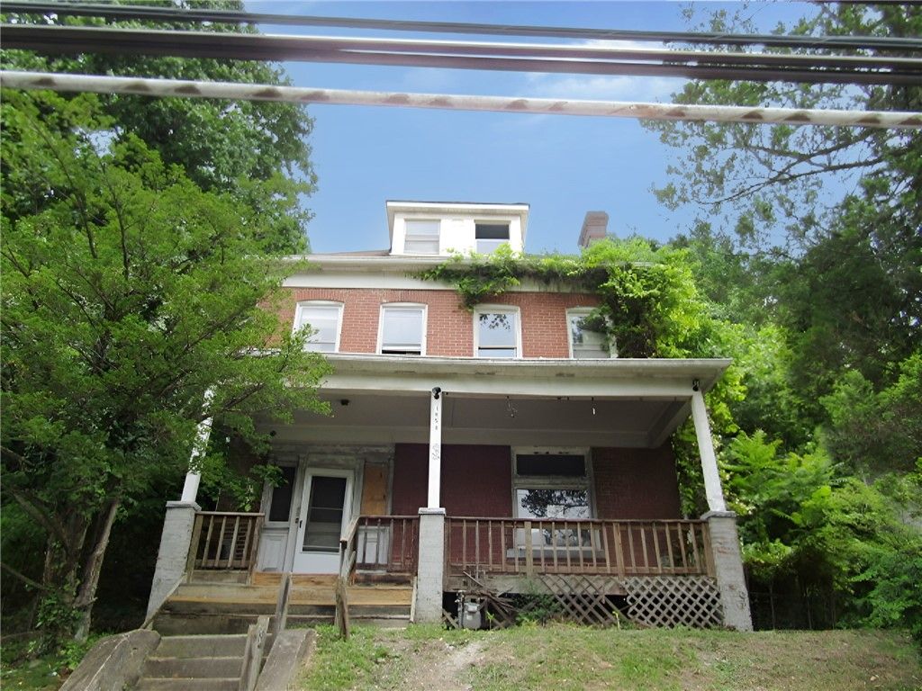 1058 Blackadore St, Homewood Brushton, PA 15221