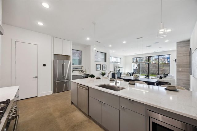 2147 Harold Street, Houston, TX 77098