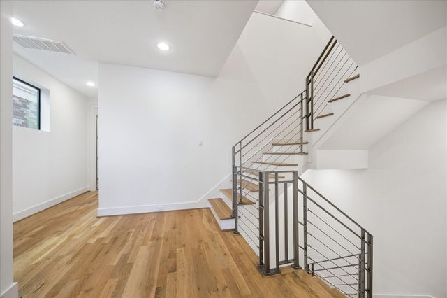 2147 Harold Street, Houston, TX 77098