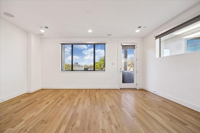 2147 Harold Street, Houston, TX 77098