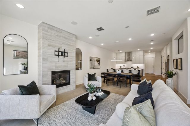 2147 Harold Street, Houston, TX 77098