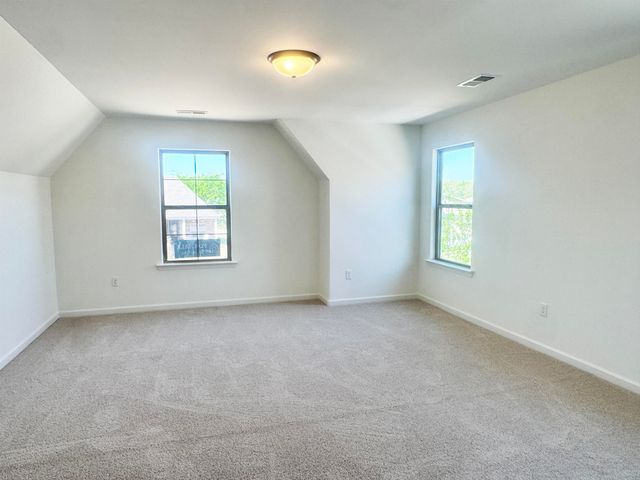 360 ST ANDREWS DR, Oakland, TN 38060